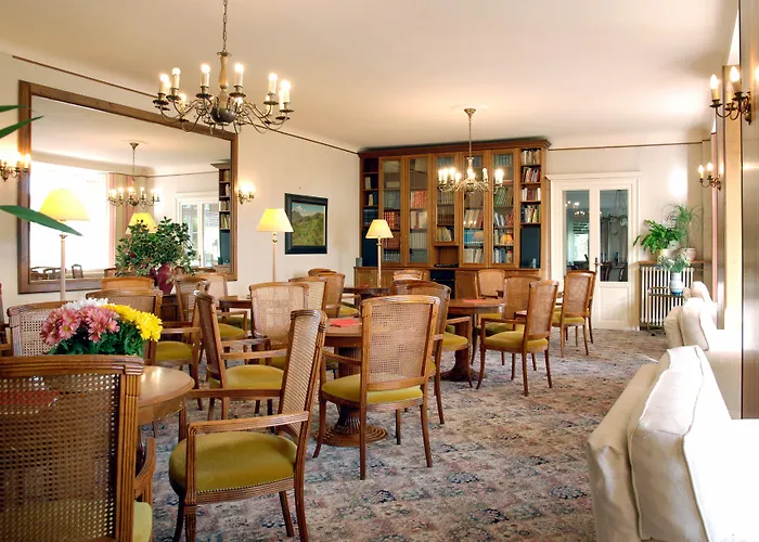 Hotel Moderno Premeno